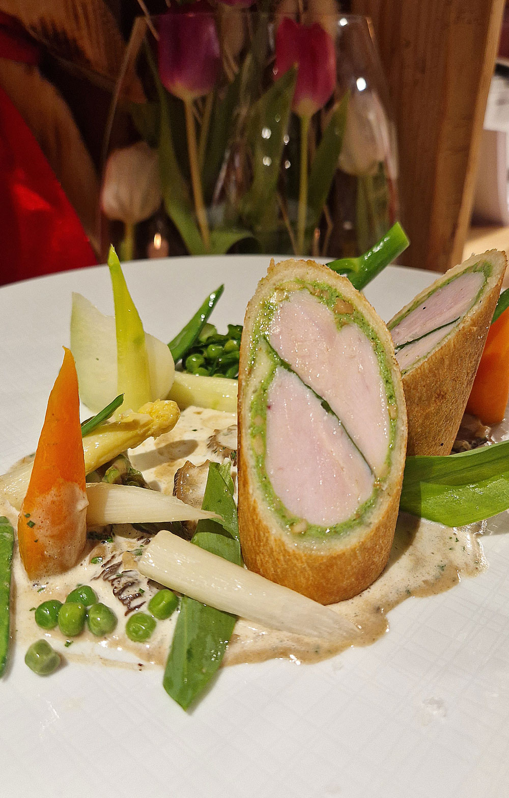 Filet Wellington vom Kaninchen im Hauben-Restaurant in Brixlegg in Tirol